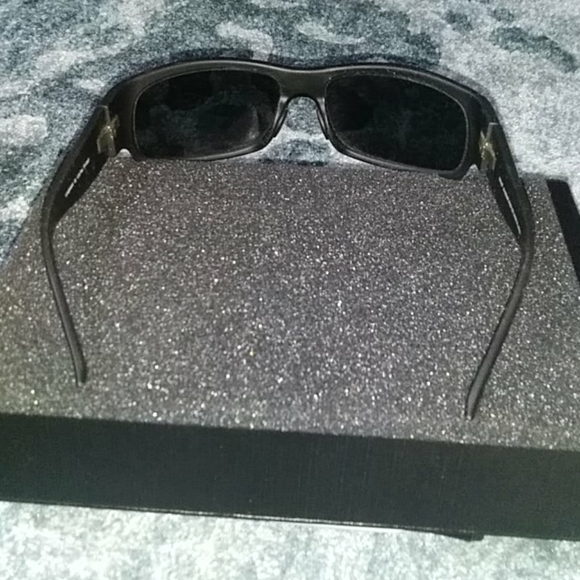 Maui Jim sunglasses - Picture 4 of 8